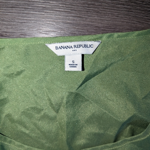 Banana Republic Blouse - Picture 4 of 4